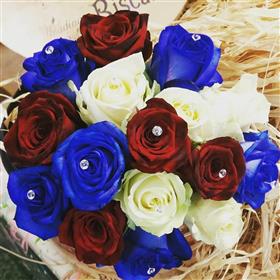 fwthumbred white and blue bouquet.jpg